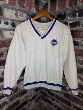 Vintage Harrah’s Casino Reno Nevada Embroidered V-Neck Varsity Pullover Sweater